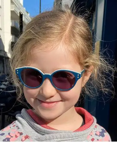 Comment prot�ger les yeux des enfants et des adultes avec des lunettes de soleil protectrices chez votre opticien � Cannes